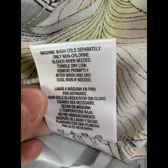 Jaclyn Smith Collection Women's XL Balloon Sleeve Lightweight Blouse Zip-Front - Picture 13 of 14